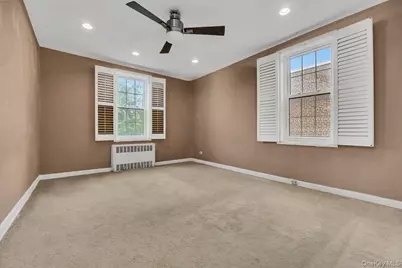 140-35 Burden Crescent #608, Briarwood, NY 11435 - Photo 5