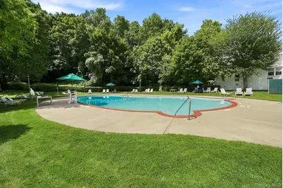 19 Avon Circle #D, Rye Brook, NY 10573 - Photo 15