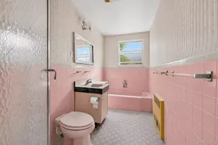 153-34 Booth Memorial Ave, Flushing, NY 11355 - Photo 13
