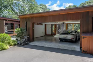14 Cradle Rock Rd E, Pound Ridge, NY 10576 - Photo 17