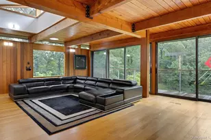 14 Cradle Rock Rd E, Pound Ridge, NY 10576 - Photo 5
