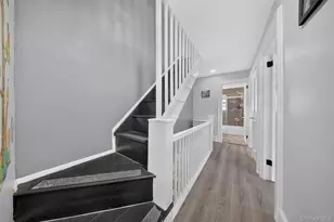 26 Van Nostrand Ct, Little Neck, NY 11362 - Photo 23