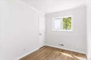 260 W 24th St, Deer Park, NY 11729 - Photo 17
