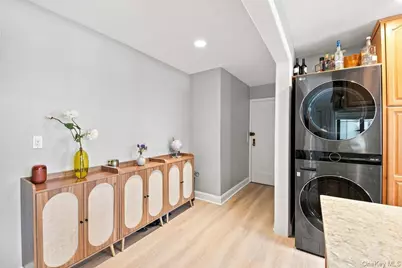 41 Manchester Road #B-23, Eastchester, NY 10709 - Photo 5