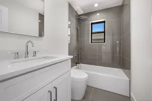 97 Broadmoor Ln, Westbury, NY 11590 - Photo 19