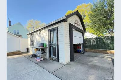 209-44 110th Avenue, Queens Village, NY 11429 - Photo 27