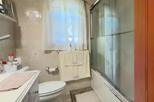 209-44 110th Ave, Queens Village, NY 11429 - Photo 17