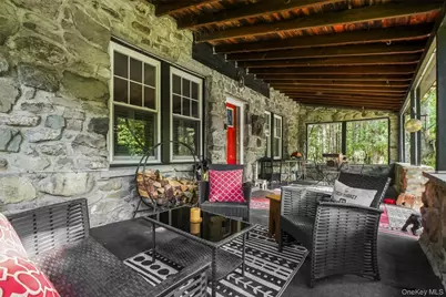 231 Rombout Road, Pleasant Valley, NY 12569 - Photo 7