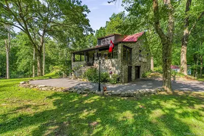 231 Rombout Road, Pleasant Valley, NY 12569 - Photo 5