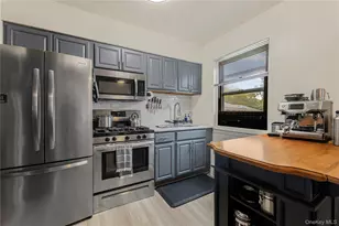 757 Hillside Ave, White Plains, NY 10603 - Photo 9