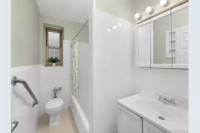 100 Pinewood Road #1C, Hartsdale, NY 10530 - Photo 13