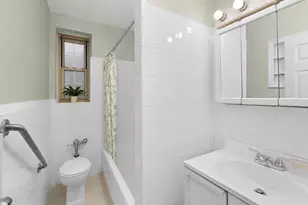 100 Pinewood Rd, Hartsdale, NY 10530 - Photo 13