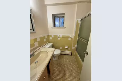 16615 Depot Road #1c, Flushing, NY 11358 - Photo 5
