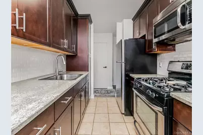 920 Metcalf Avenue #14J, Bronx, NY 10473 - Photo 7