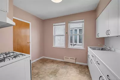 15-11 149th Street, Whitestone, NY 11357 - Photo 17