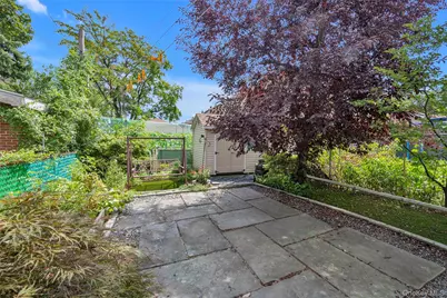 15-11 149th Street, Whitestone, NY 11357 - Photo 19