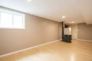 2401 Wave Ave, Medford, NY 11763 - Photo 19