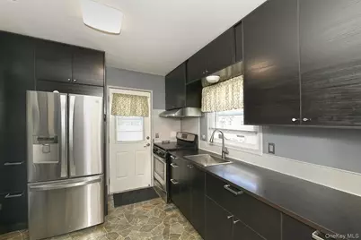63 Michele Terrace, Massapequa Park, NY 11762 - Photo 5