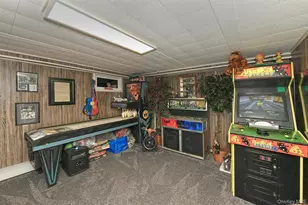 63 Michele Terrace, Massapequa Park, NY 11762 - Photo 23