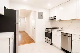330 E Broadway, Long Beach, NY 11561 - Photo 15