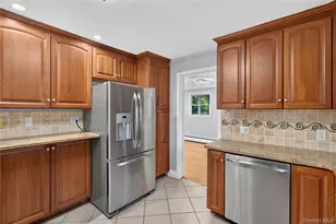 34 Winona Ave, Newburgh, NY 12550 - Photo 21