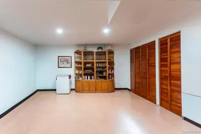 2175 Hughes Avenue, Bronx, NY 10457 - Photo 33