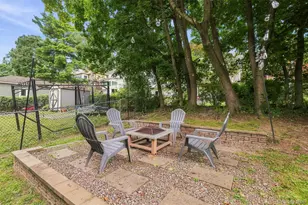19 Forsythe Pl, Newburgh, NY 12550 - Photo 39