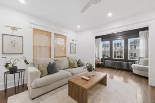 19 Forsythe Pl, Newburgh, NY 12550 - Photo 13