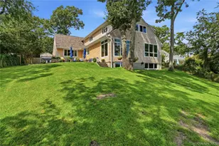 107 Lake Shore Dr, Patchogue, NY 11772 - Photo 5