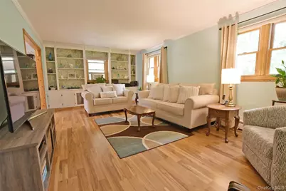 4 Huck Finn Lane, Shoreham, NY 11786 - Photo 7