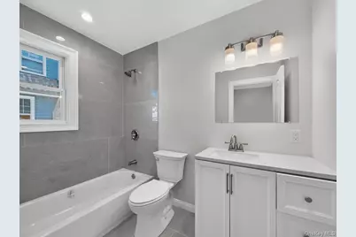 5 Elm Avenue, Floral Park, NY 11001 - Photo 11