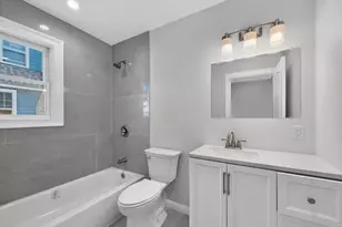 5 Elm Ave, Floral Park, NY 11001 - Photo 11