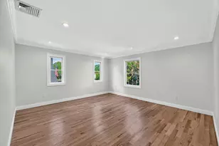 5 Elm Ave, Floral Park, NY 11001 - Photo 33