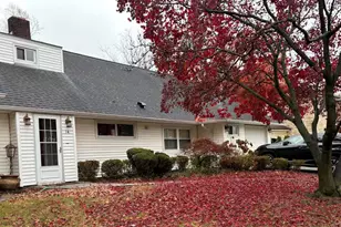 14 Peachtree Ln, Roslyn, NY 11576 - Photo 3