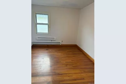 150-35 22nd Avenue, Whitestone, NY 11357 - Photo 9