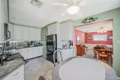 407 Argyle Road, East Meadow, NY 11554 - Photo 7