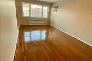 150-44 17th Ave, Whitestone, NY 11357 - Photo 7