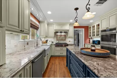 60 Lafayette Avenue, Sea Cliff, NY 11579 - Photo 15