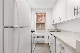 601 Kappock St, Bronx, NY 10463 - Photo 11
