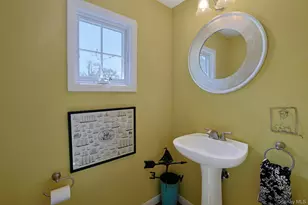 35 Grandview Ave, Pleasantville, NY 10570 - Photo 25