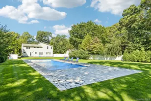 129 Jefferson Ave, Saint James, NY 11780 - Photo 39