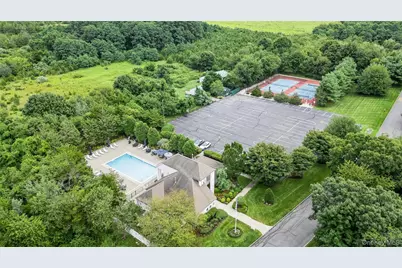 3002 Willow Pond Drive, Riverhead, NY 11901 - Photo 31