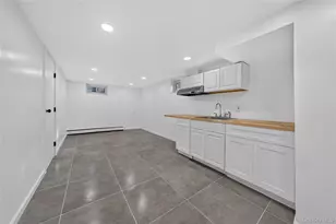 28 Roslyn Ave, Selden, NY 11784 - Photo 27