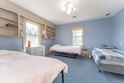 1068 Highland Place, Woodmere, NY 11598 - Photo 13