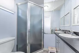 1068 Highland Pl, Woodmere, NY 11598 - Photo 9