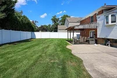 1102 Lawrence Road, Bellmore, NY 11710 - Photo 29