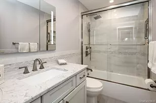 1102 Lawrence Rd, Bellmore, NY 11710 - Photo 23