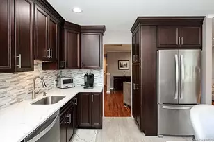 1102 Lawrence Rd, Bellmore, NY 11710 - Photo 17