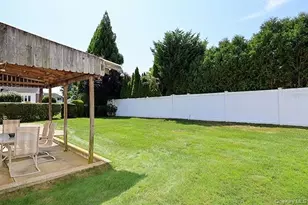 1102 Lawrence Rd, Bellmore, NY 11710 - Photo 33