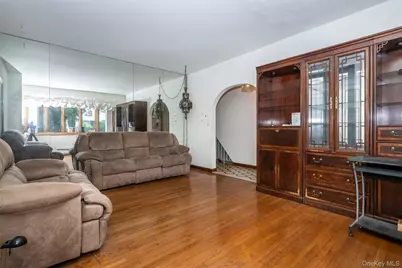 1559 Hollywood Avenue, Bronx, NY 10461 - Photo 7